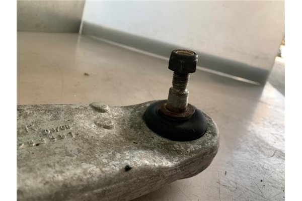 Recambio de brazo suspension delantero derecho para bmw serie 3 coupe (e46) 2.5 323 ci referencia OEM IAM 31122343358  