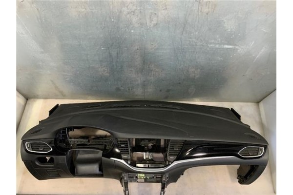 Recambio de salpicadero para opel astra k berlina 5p 1.6 dynamic referencia OEM IAM 39085189  