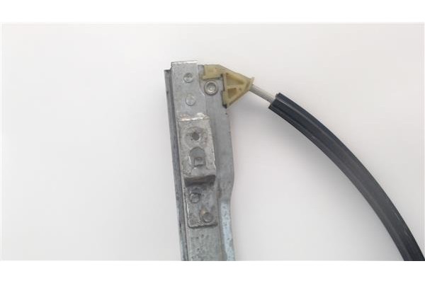 Recambio de mecanismo elevalunas delantero izquierdo para citroen c4 picasso referencia OEM IAM 9682493980  