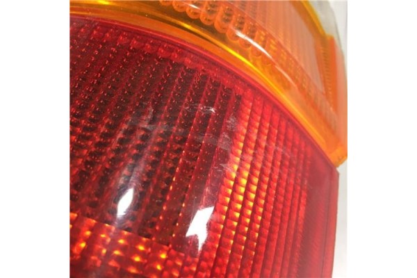 Recambio de piloto trasero derecho para renault 11 (b/c37_) 1.4 (b/c372, b/c37c) referencia OEM IAM 7701029311  