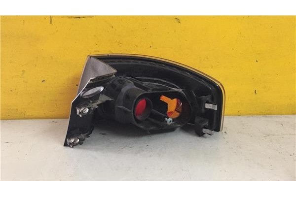 Recambio de piloto trasero izquierdo para seat ibiza (6l1) 1.2 cool referencia OEM IAM 6L6945095A  
