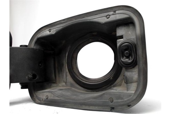 Recambio de tapa exterior combustible para bmw serie 5 berlina (e60) 520d referencia OEM IAM 7034279  
