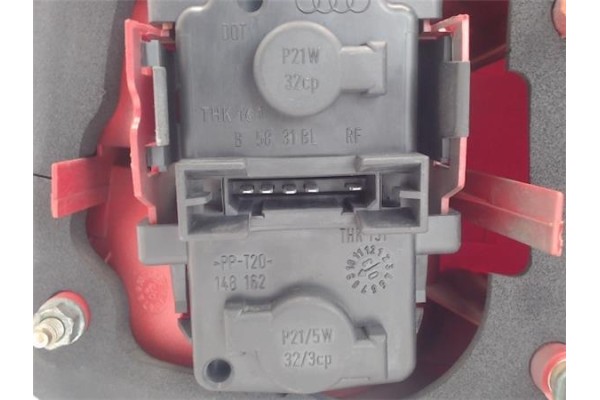 Recambio de piloto trasero izquierdo para audi a6 berlina (4b2) 2.5 tdi referencia OEM IAM   