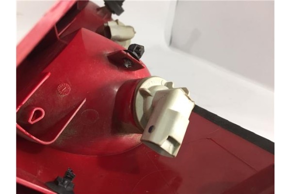 Recambio de piloto trasero derecho para ford focus (daw, dbw) 1.8 tdci referencia OEM IAM 1M5113404A  