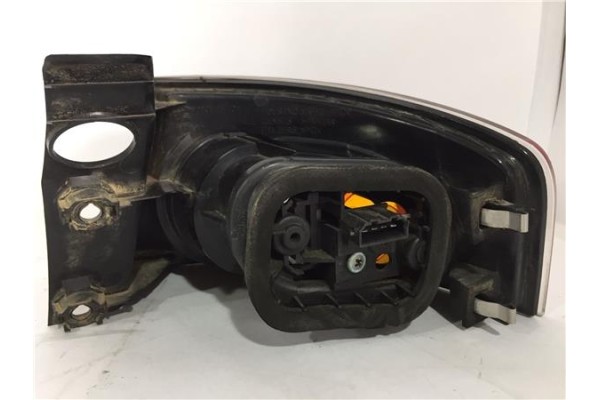 Recambio de piloto trasero izquierdo para seat ibiza (6l1) 1.9 tdi referencia OEM IAM 6L6945095 6L6945111 