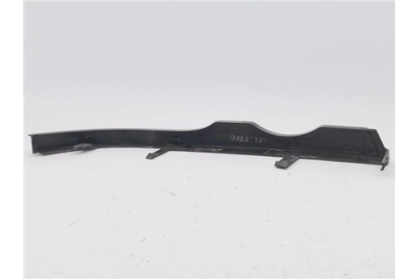 Recambio de cerquillo faro para bmw serie 3 coupe (e46) 2.5 323 ci referencia OEM IAM 63128384489  