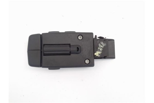 Recambio de mando multifuncion para renault clio ii fase ii (b/cb0) referencia OEM IAM 8200058695  