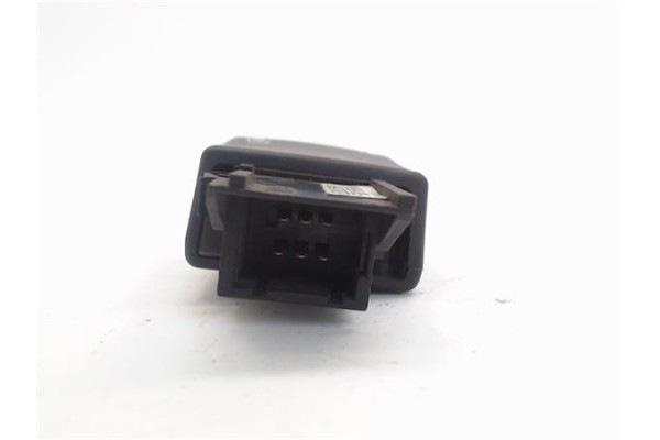 Recambio de mando multifuncion para renault clio ii fase ii (b/cb0) referencia OEM IAM 8200058695  