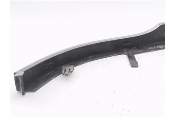 Recambio de cerquillo faro para bmw serie 3 coupe (e46) 2.5 323 ci referencia OEM IAM 63128384489  