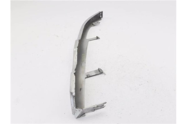Recambio de cerquillo faro para bmw serie 3 coupe (e46) 2.5 323 ci referencia OEM IAM 63128384490  