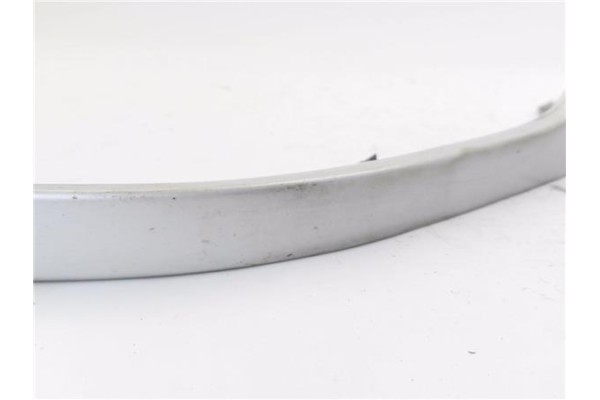 Recambio de cerquillo faro para bmw serie 3 coupe (e46) 2.5 323 ci referencia OEM IAM 63128384490  