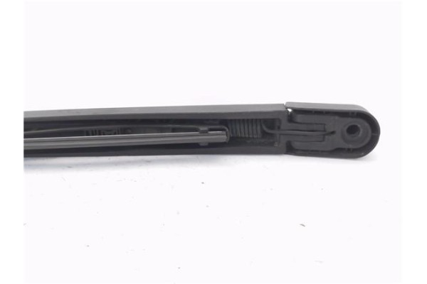 Recambio de brazo limpiaparabrisas trasero para kia carnival 2.9 crdi referencia OEM IAM 988104D001 988504D001 
