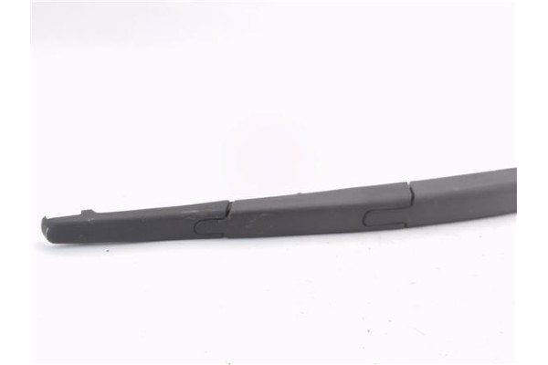 Recambio de brazo limpiaparabrisas trasero para kia carnival 2.9 crdi referencia OEM IAM 988104D001 988504D001 