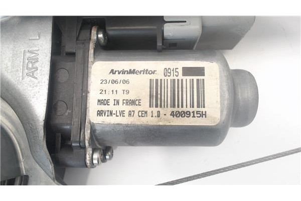 Recambio de mecanismo elevalunas delantero izquierdo para peugeot 207 referencia OEM IAM 9221FS  9221FT , PEUGEOT | 9221W9 , PEU