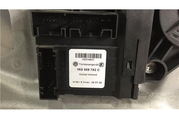 Recambio de elevalunas electrico delantero derecho para volkswagen touran (1t1) 2.0 tdi 16v referencia OEM IAM 1T1837730AE 1K095