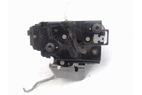 Recambio de cierre electromagnetico delantero izquierdo para audi allroad quattro (4b5) 2.5 tdi (132kw) referencia OEM IAM 69320
