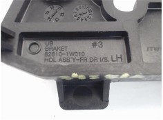 Recambio de manilla int. puerta delantero izquierda para kia rio (ub) 1.2 basic referencia OEM IAM 826101W010  