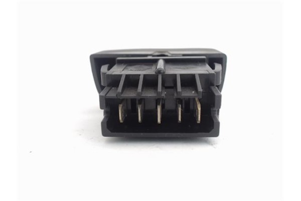 Recambio de conjunto interruptores para kia rio (ub) 1.2 basic referencia OEM IAM 345814  