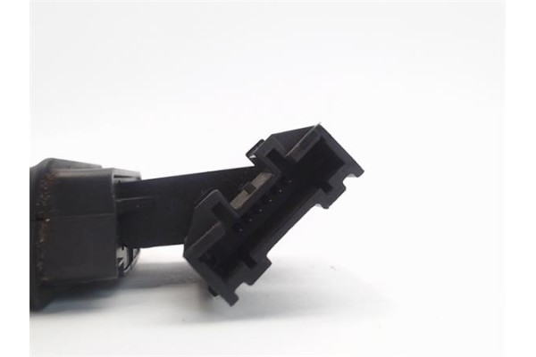 Recambio de mando multifuncion para renault megane ii berlina 5p referencia OEM IAM 8200103769  