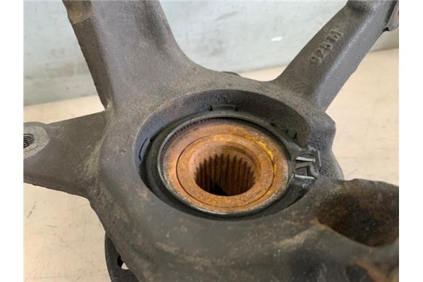 Recambio de caja precalentamiento para renault trafic ii 2.0 dci referencia OEM IAM 9640469680  