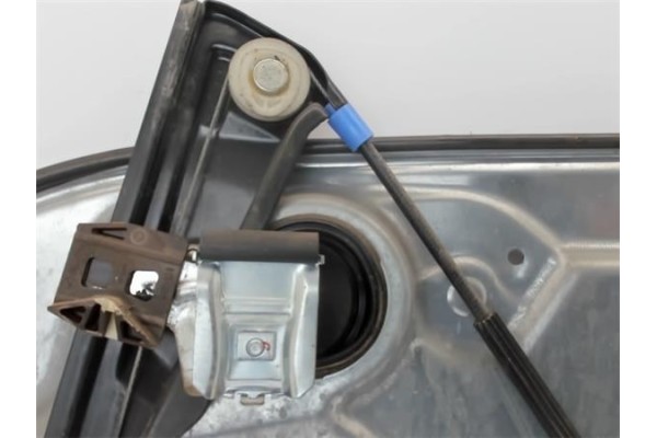 Recambio de elevalunas electrico delantero izquierdo para seat ibiza (6l1) 1.2 cool referencia OEM IAM 6L4837751Q 6L4837755J 