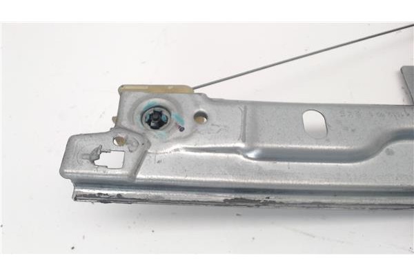 Recambio de mecanismo elevalunas delantero derecho para peugeot 207 referencia OEM IAM 400915H  
