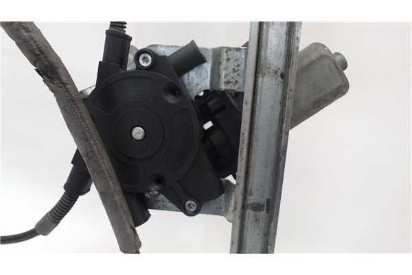 Recambio de mecanismo elevalunas delantero izquierdo para seat ibiza (6k1) 1.9 sdi referencia OEM IAM 6K4837401P D23980445450000