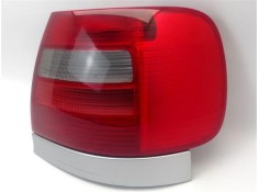 Recambio de piloto trasero derecho para audi a4 berlina (b5) 2.8 referencia OEM IAM 8D0945112D  