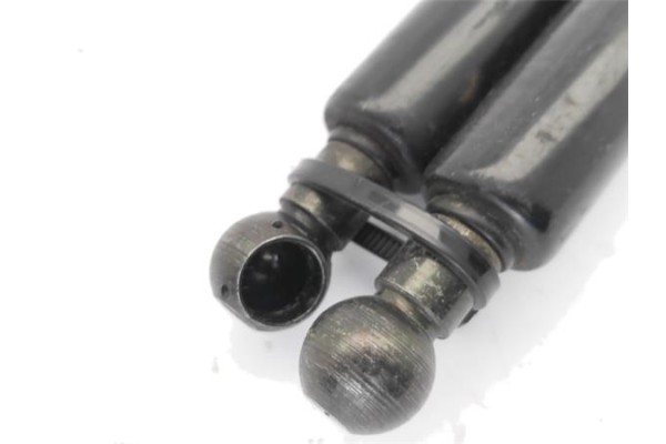 Recambio de amortiguador porton para bmw serie x3 (e83) 3.0d referencia OEM IAM 51243400379  