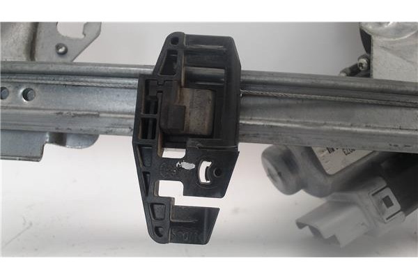 Recambio de mecanismo elevalunas delantero izquierdo para citroen c3 referencia OEM IAM 400619F  