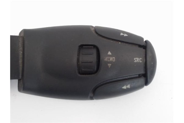 Recambio de mando multifuncion para citroen c4 berlina referencia OEM IAM 9641796480  