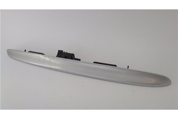 Recambio de moldura porton trasero para bmw serie 3 coupe (e46) 2.5 323 ci referencia OEM IAM 51130000051 51137031085 