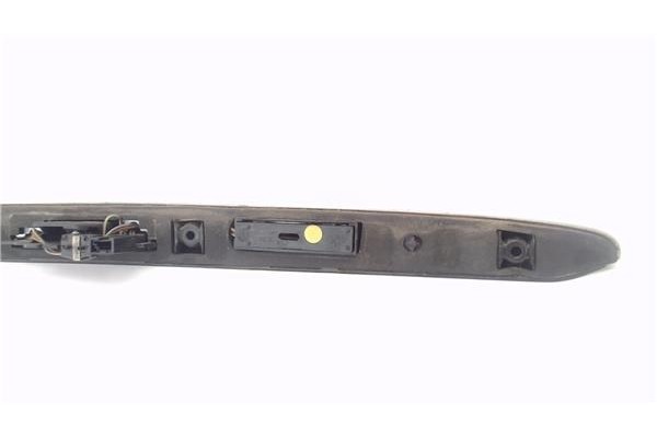 Recambio de moldura porton trasero para bmw serie 3 coupe (e46) 2.5 323 ci referencia OEM IAM 51130000051 51137031085 