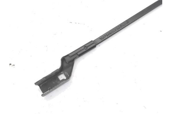 Recambio de brazo limpiaparabrisas delantero izquierdo para volkswagen polo v (6r1) 1.4 advance referencia OEM IAM 6R1955409A  
