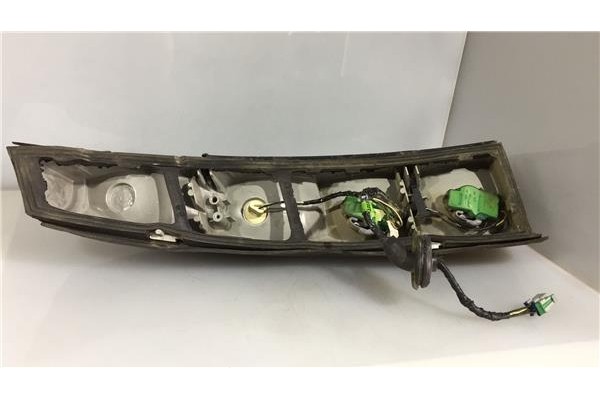 Recambio de piloto trasero derecho para pontiac trans sport 89 2.3 referencia OEM IAM 5977140  