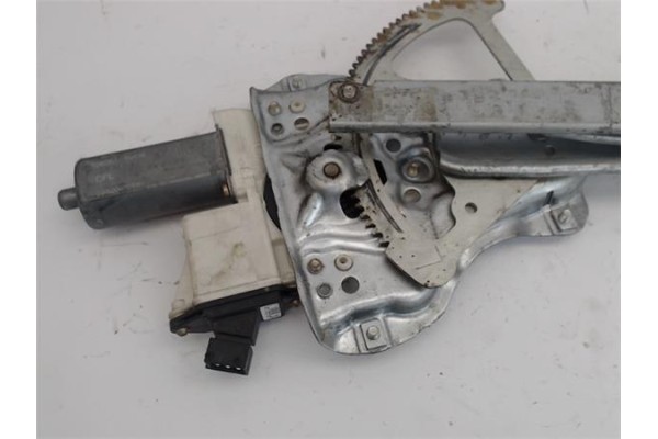 Recambio de mecanismo elevalunas delantero izquierdo para toyota corolla familiar (e12) referencia OEM IAM   