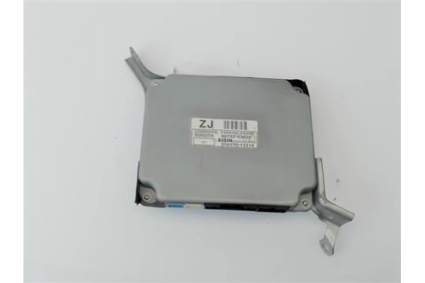 Recambio de centralita para lexus is ii (_xe2_) 220 d (ale20) referencia OEM IAM 8679253020  