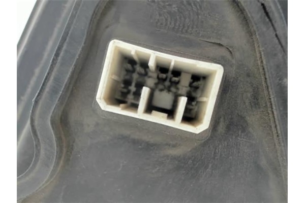 Recambio de retrovisor electrico derecho para kia sorento (bl) referencia OEM IAM   