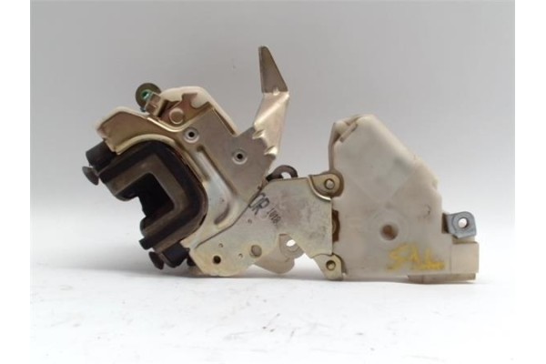 Recambio de cierre electromagnetico trasero izquierdo para nissan terrano/terrano ii (r20)(1993) 2.7 td 4wd referencia OEM IAM 8
