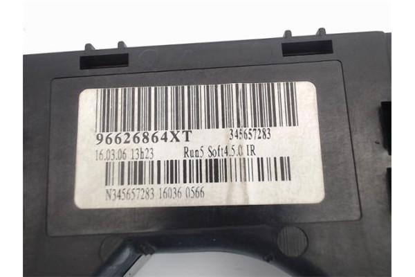 Recambio de mando intermitencia para citroen c4 berlina 1.4 16v referencia OEM IAM 96626864XT 345657283 