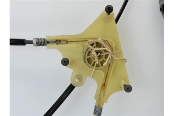 Recambio de mecanismo elevalunas delantero izquierdo para renault laguna iii berlina referencia OEM IAM 807010002R 851028 