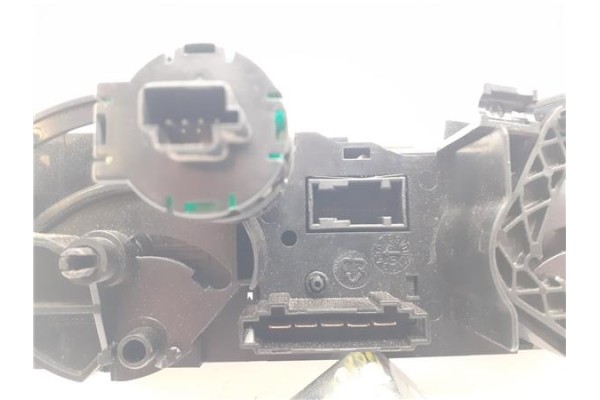 Recambio de mandos calefaccion / a.a. para mitsubishi colt cz3 berl. 5 (z30a) 1.1 inform (d) referencia OEM IAM 7820A221  