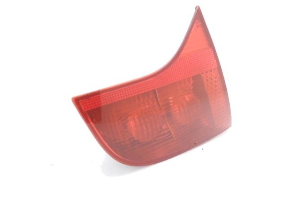 Recambio de piloto interior izquierdo para audi a4 avant (8e) 2.0 tdi 16v referencia OEM IAM 8E9945093A  