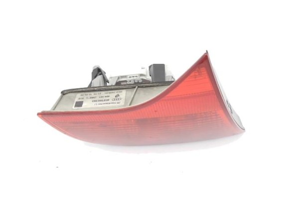 Recambio de piloto interior izquierdo para audi a4 avant (8e) 2.0 tdi 16v referencia OEM IAM 8E9945093A  