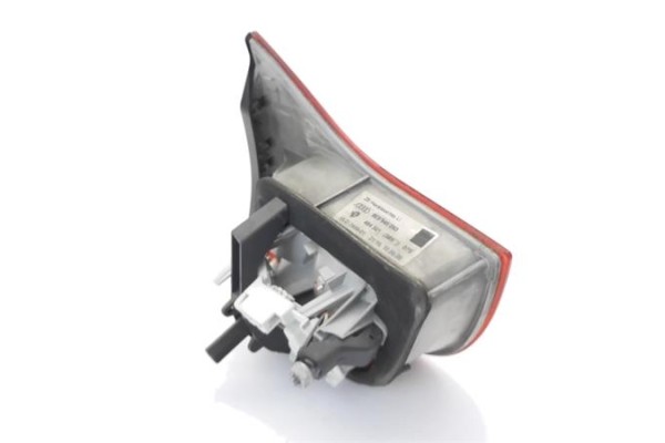 Recambio de piloto interior izquierdo para audi a4 avant (8e) 2.0 tdi 16v referencia OEM IAM 8E9945093A  