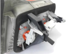 Recambio de piloto interior izquierdo para audi a4 avant (8e) 2.0 tdi 16v referencia OEM IAM 8E9945093A  