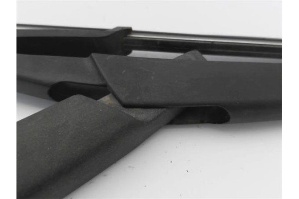 Recambio de brazo limpiaparabrisas trasero para renault clio ii fase i (b/cb0) 1.2 (b/cb0f, b/cb0a, b/cb10, b/cb1k, b/cb2d, b/cb