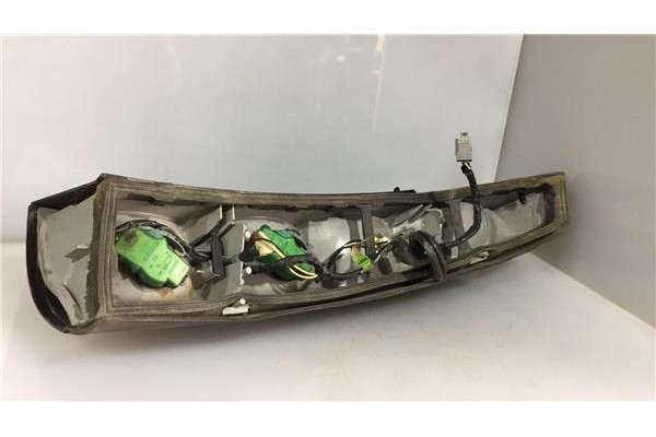 Recambio de piloto trasero izquierdo para pontiac trans sport 89 2.3 referencia OEM IAM 5977139  