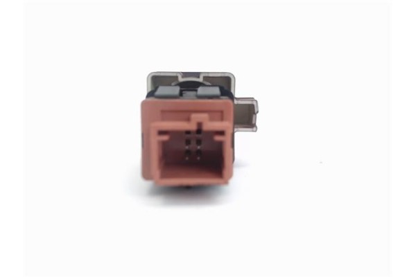 Recambio de interruptor luces emergencia para citroen c4 berlina 1.4 16v referencia OEM IAM 96480877KR  