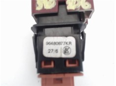Recambio de interruptor luces emergencia para citroen c4 berlina 1.4 16v referencia OEM IAM 96480877KR  